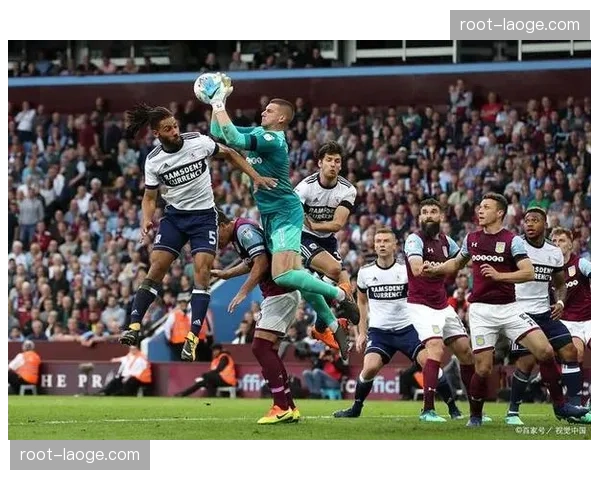 诺丁汉森林0-0战平狼队 积27分领先降级区3分 诺丁汉森林0-0战平狼队 积27分领先降级区3分